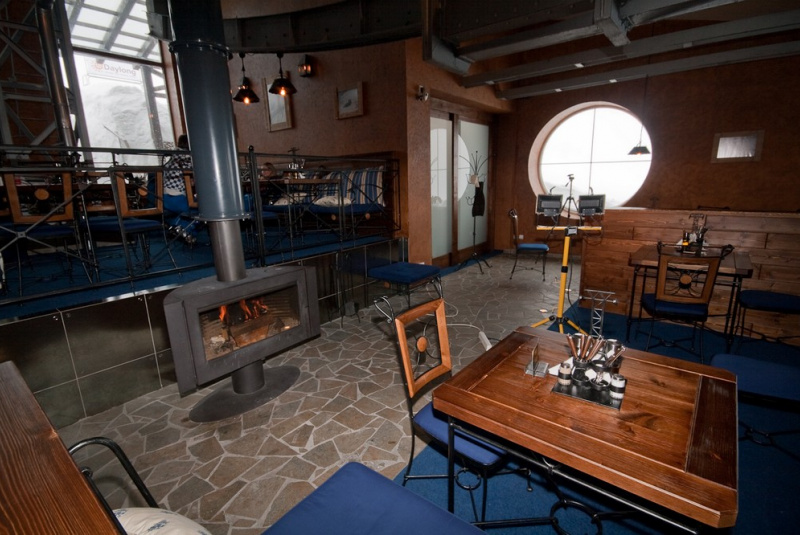  Realizácie / Pizzeria VON ROLL - foto