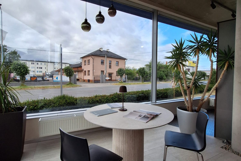  Showroom / SHOWROOM - foto